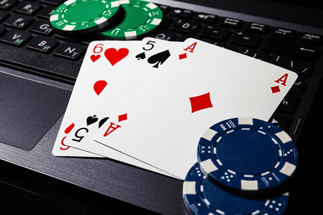 Chơi bài 3 cây online – luật chơi mới cập nhật cho các bài thủ