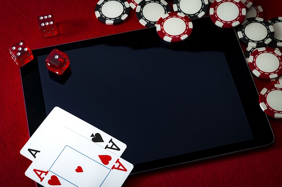 Cách để xử lý bài khi chơi Blackjack phù hợp trong mọi hoàn cảnh